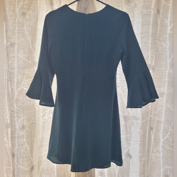 Lulus dress - Picture 2 of 7